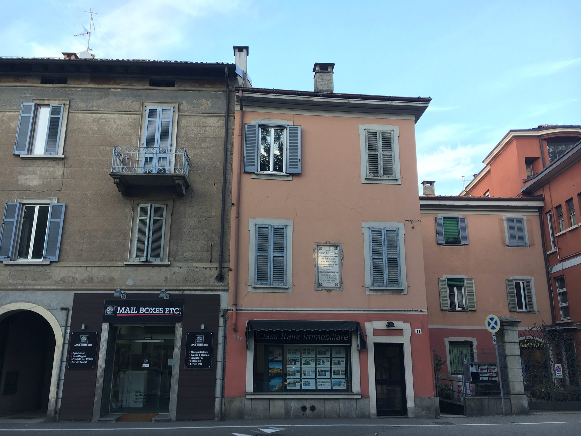 Giulio Bizzozero's house, Varese - 01.jpg